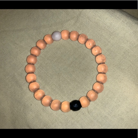 4 pack of lokai bracelets - Picture 3 of 7